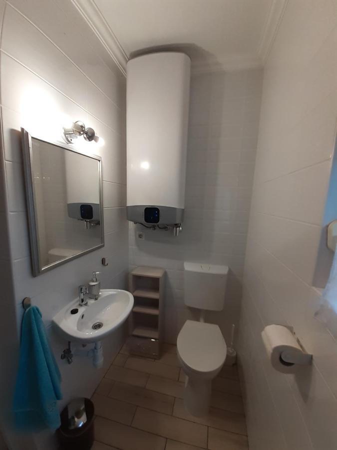 Rose Apartman Balatonlelle Luaran gambar