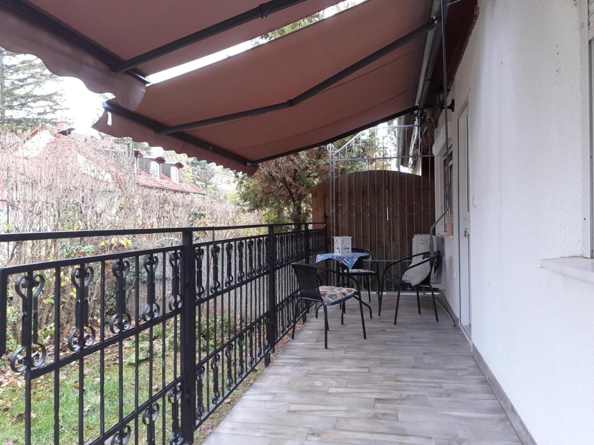 Rose Apartman Balatonlelle Luaran gambar