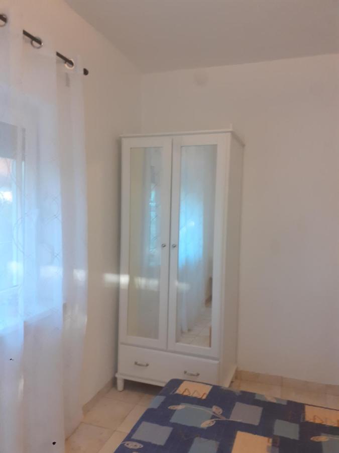 Rose Apartman Balatonlelle Luaran gambar